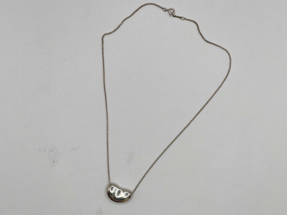 Tiffany & Co Elsa Peretti Bean Necklace